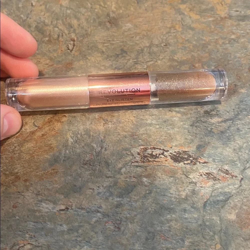 Revolution Eye Glisten Foil and Glitter Liquid Eye Shadow - It’s Fate NIP